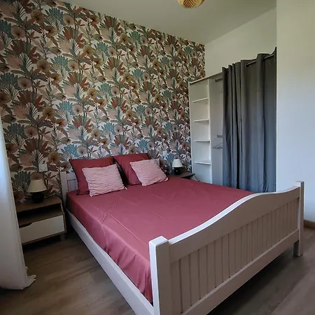 La Des Coteaux Villa *